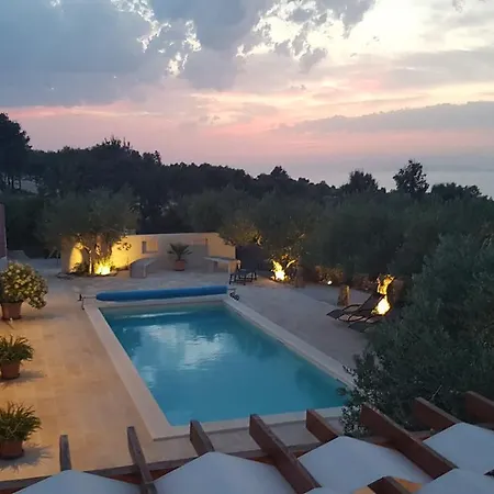 Stone Olea - House In Olive Grove * Supetar