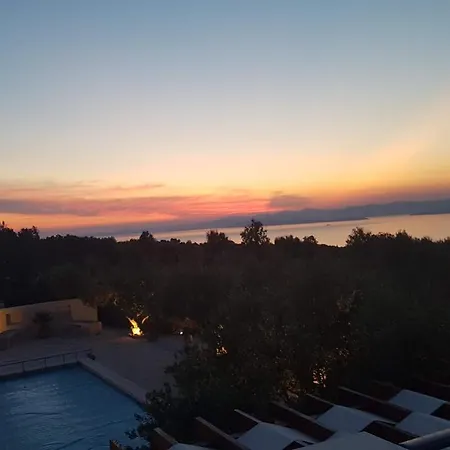 Stone Olea - House In Olive Grove Supetar